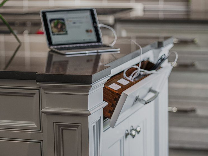 Hidden charging station in the kitchen - Beautiful Homes
