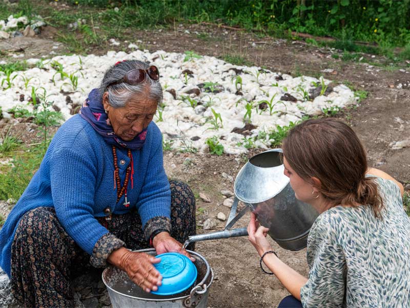 Catherine & Tsering setting up their garden - Beautiful Homes