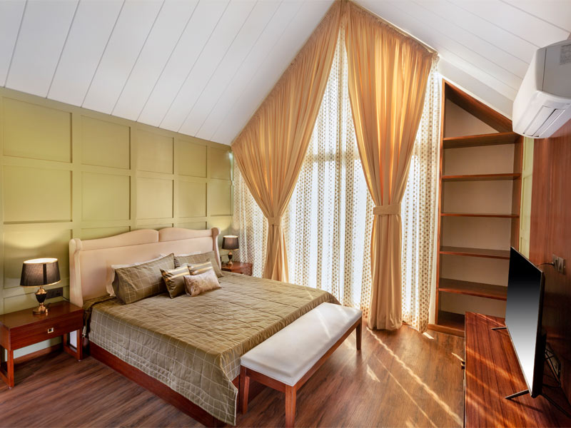 Kids bedroom with a pastel green wall – Beautiful Homes