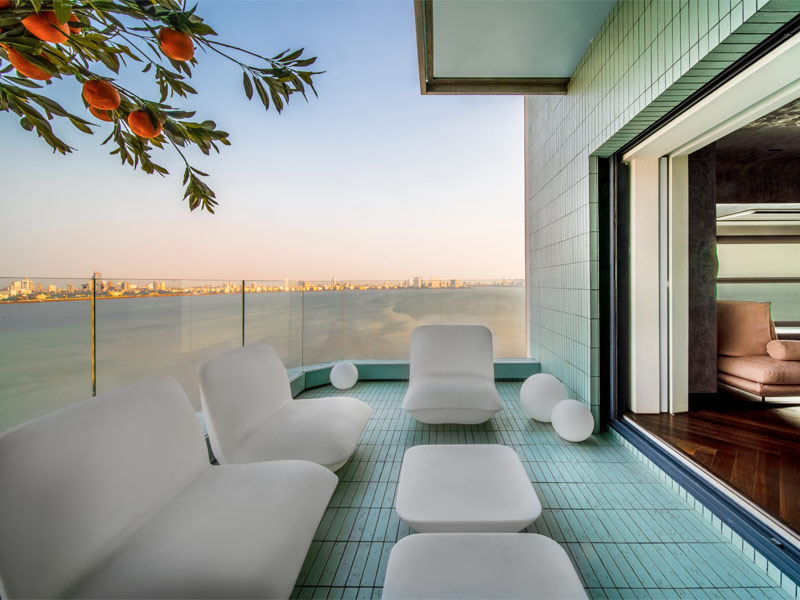 Glass railing design for balcony – Beautiful Homes