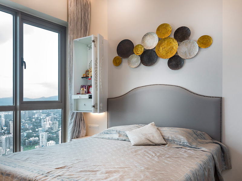 Chic metal wall décor for your space- Beautiful Homes