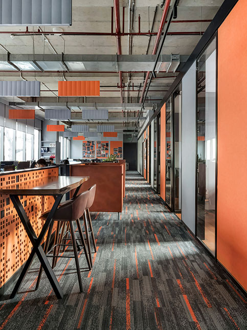 Orange themed office design – Beautiful Homes