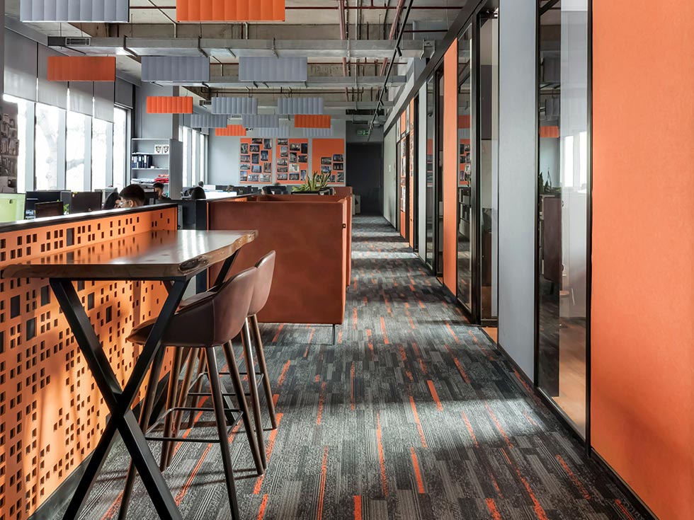 Orange themed office design – Beautiful Homes