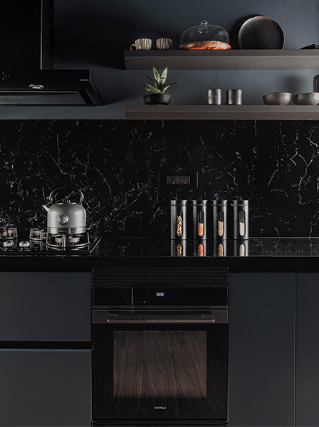 Black modular kitchen design – Beautiful Homes