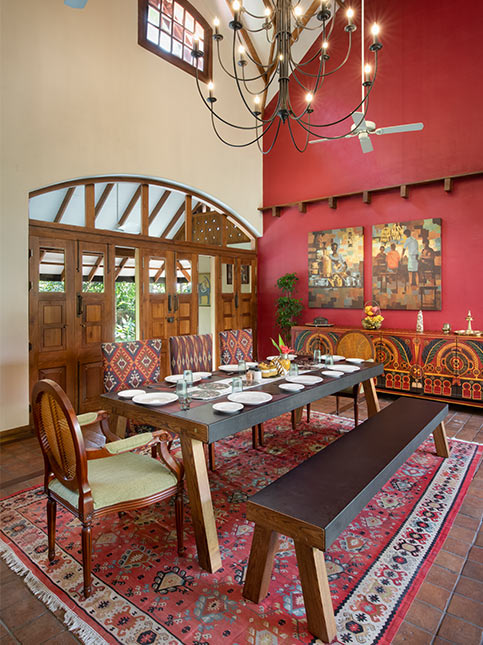 Majestic Red Dining Room - Beautiful Homes