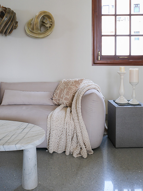 Beautiful Blush Pink Sofa - Beautiful Homes