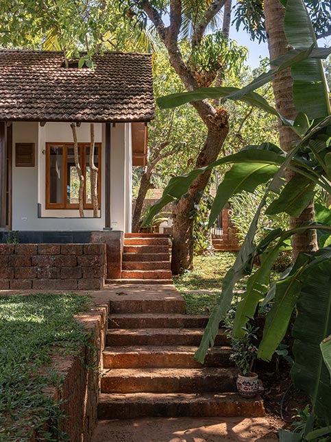 Brick wall for exteriors - Beautiful Homes