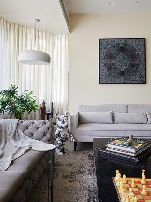 Beautiful Living Room with Grey Sofa - Beautiful Homes