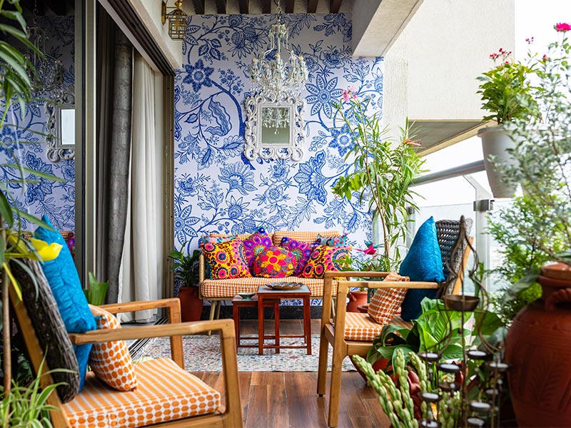 Bright and floral balcony design – Beautiful Homes