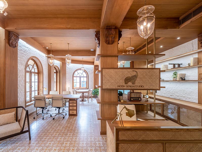 Beautiful Beige Studio with No Partition - Beautiful Homes