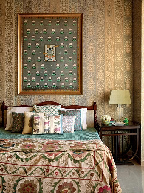 Charming bedroom interior design – Beautiful Homes