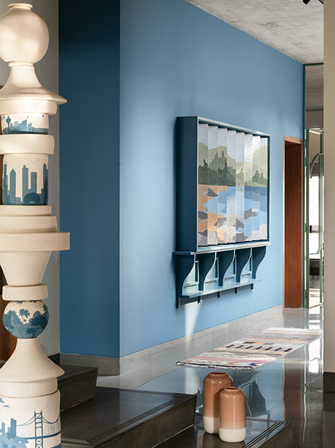 Simple blue entrance design – Beautiful Homes