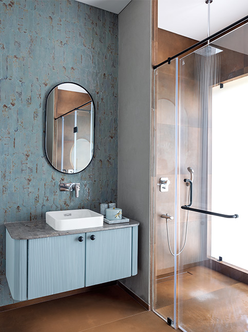 Simple blue bathroom design – Beautiful Homes