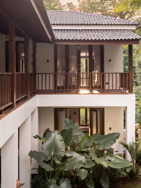 Beautiful 2 Floored Bungalow - Beautiful Homes