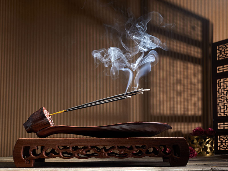 Incense holder in home décor – Beautiful Homes