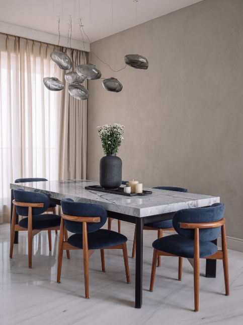 6-seater Italian marble dining table - Beautiful Homes