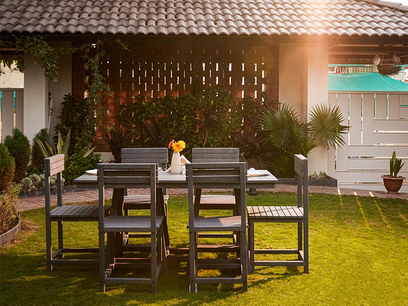 Recycled plastic furniture - Beautiful Homes