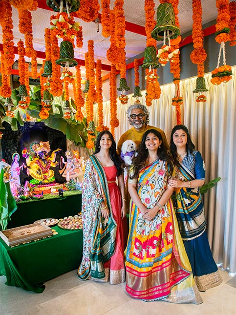 Beautiful Family Photo of Rinki Kotak - Beautiful Homes