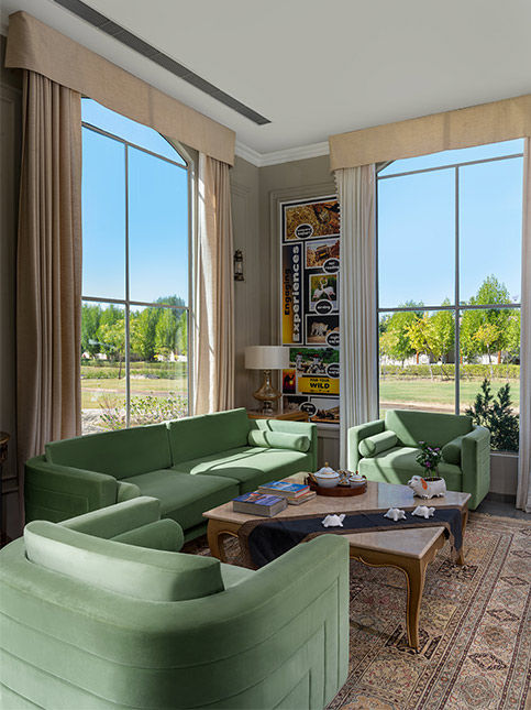 Full Length Living Room Window - Beautiful Homes