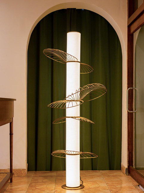 Handcrafted light sculptures – Beautiful Homes