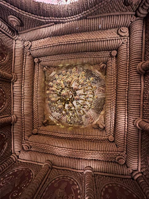 Bosepukur Sitala Mandir in Kolkata - Beautiful Homes