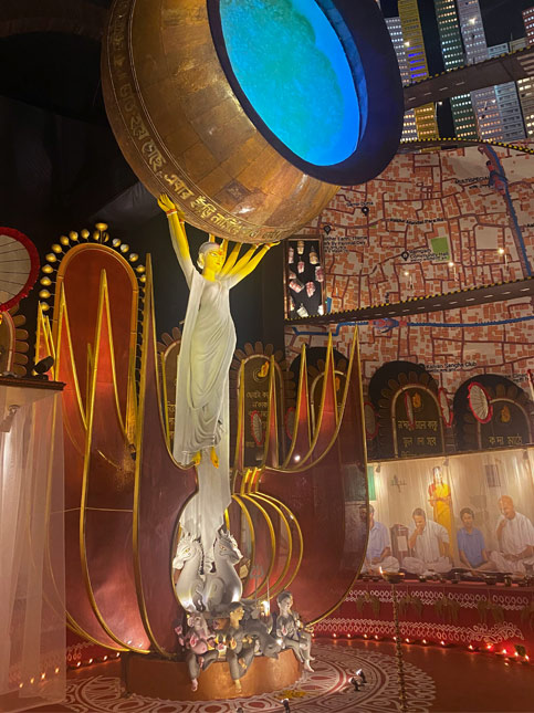 Traditions depicted at Naktala Udayan Sangha in Kolkata - Beautiful Homes