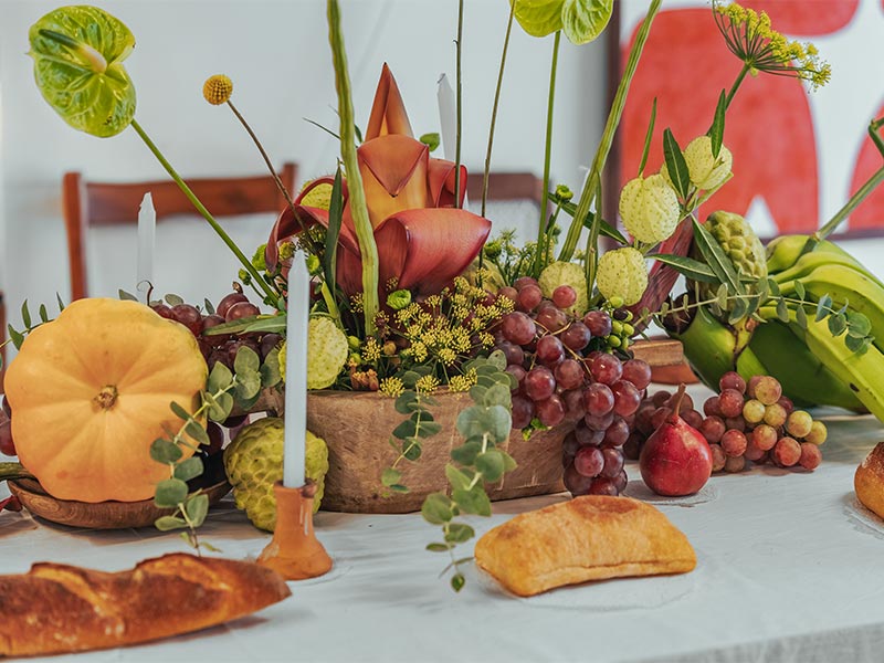 Table styling with fruits and vegetables – Beautiful Homes