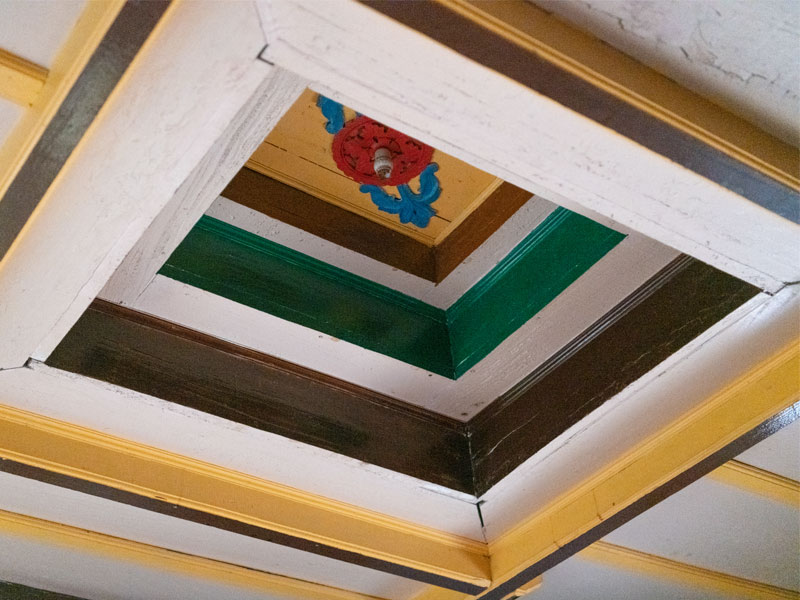 Floral ceiling – Beautiful Homes