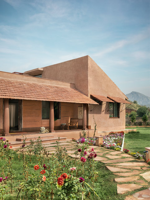 Simple villa house design – Beautiful Homes