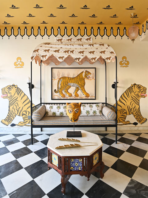 Walls of laales main entrance – Beautiful Homes