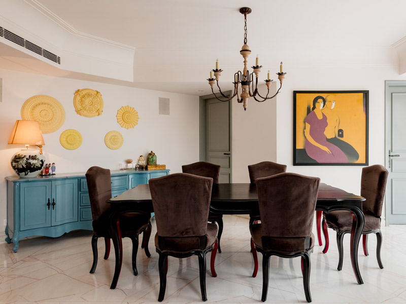 Brown Dining Table Design – Beautiful Homes