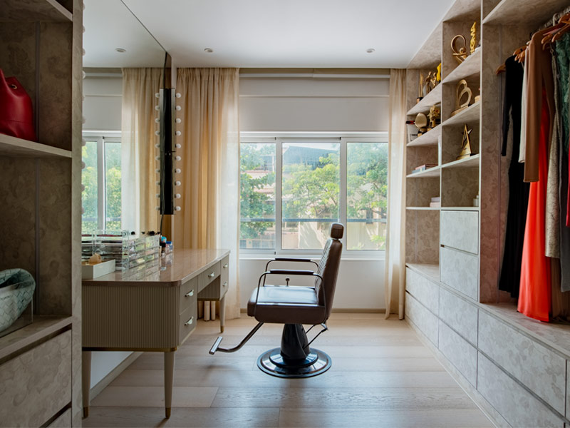 Ananya Panday’s Walk in Closet Design – Beautiful Homes