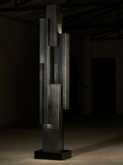 Monolith floor standing lamp – Beautiful Homes