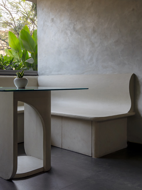 Grey textured walls – Beautiful Homes