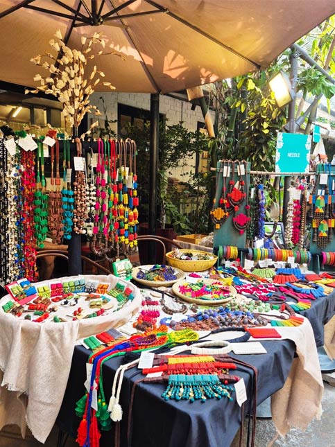 Baro Market Stall - Beautiful Homes