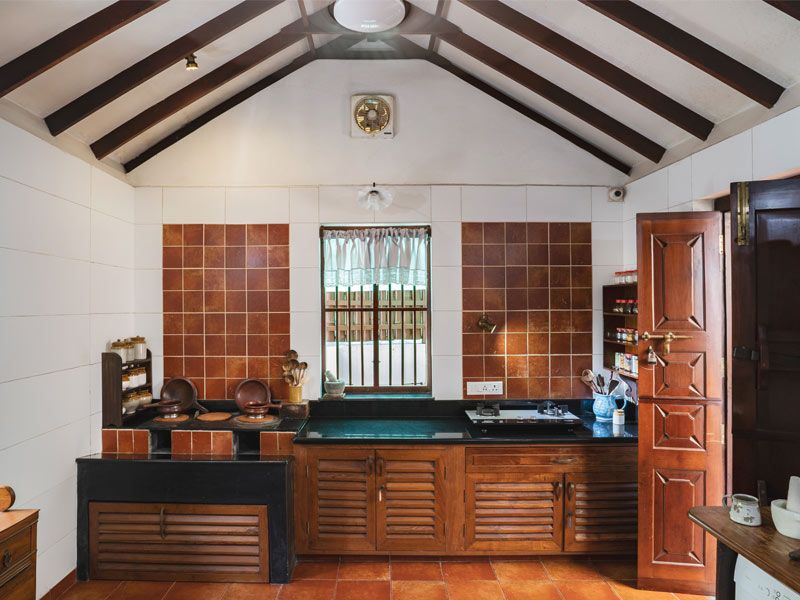 Open and airy kitchen design ideas - Beautiful Homes