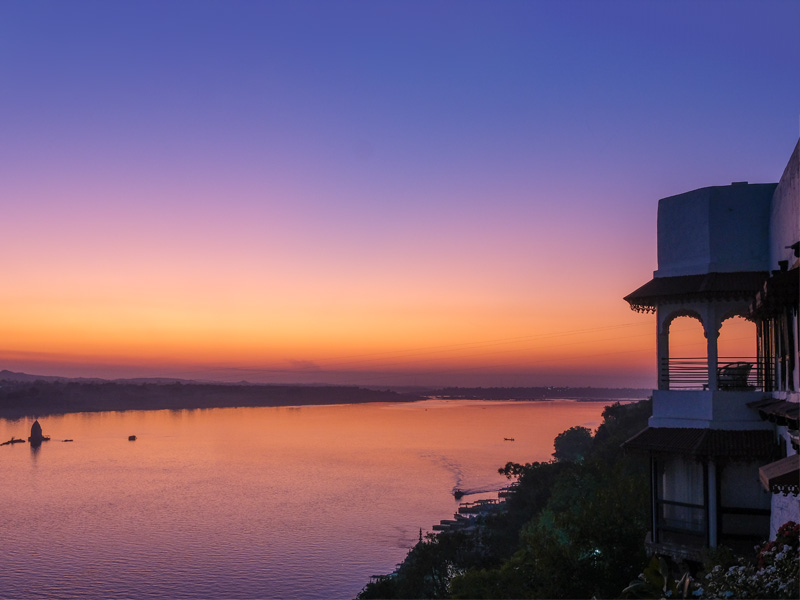 Sunset view at Narmada river - Beautiful Homes