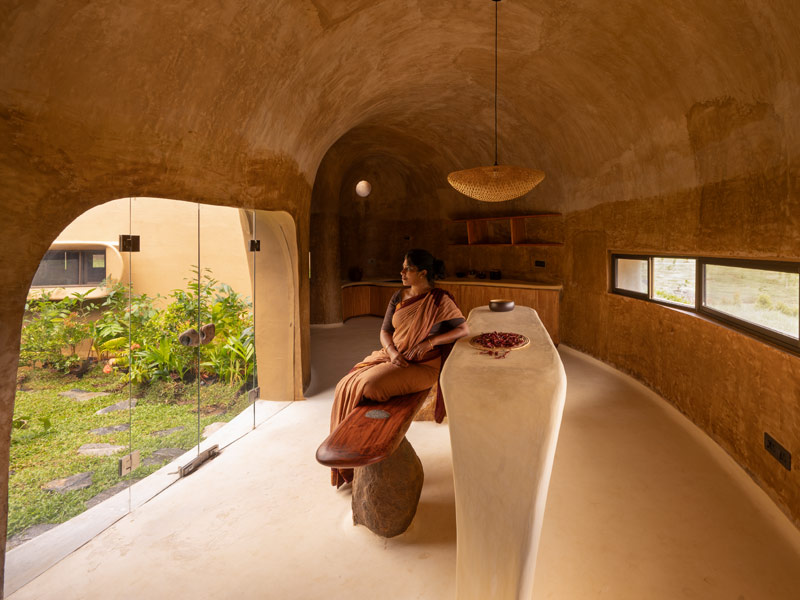 Curved kitchen space – Beautiful Homes