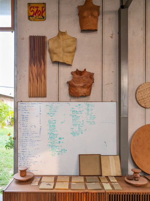 Artistic Workspace for Creative Minds - Beautiful Homes