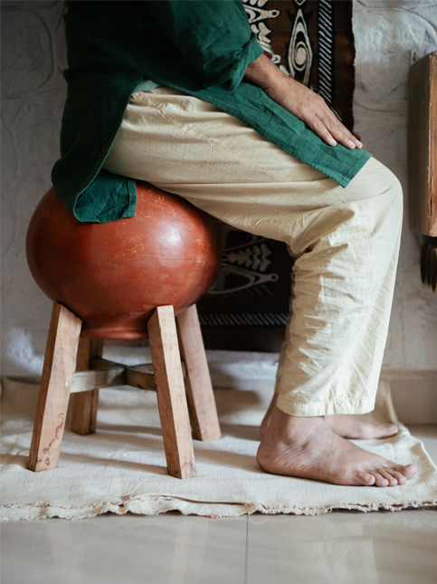 Pot shape stool – Beautiful Homes