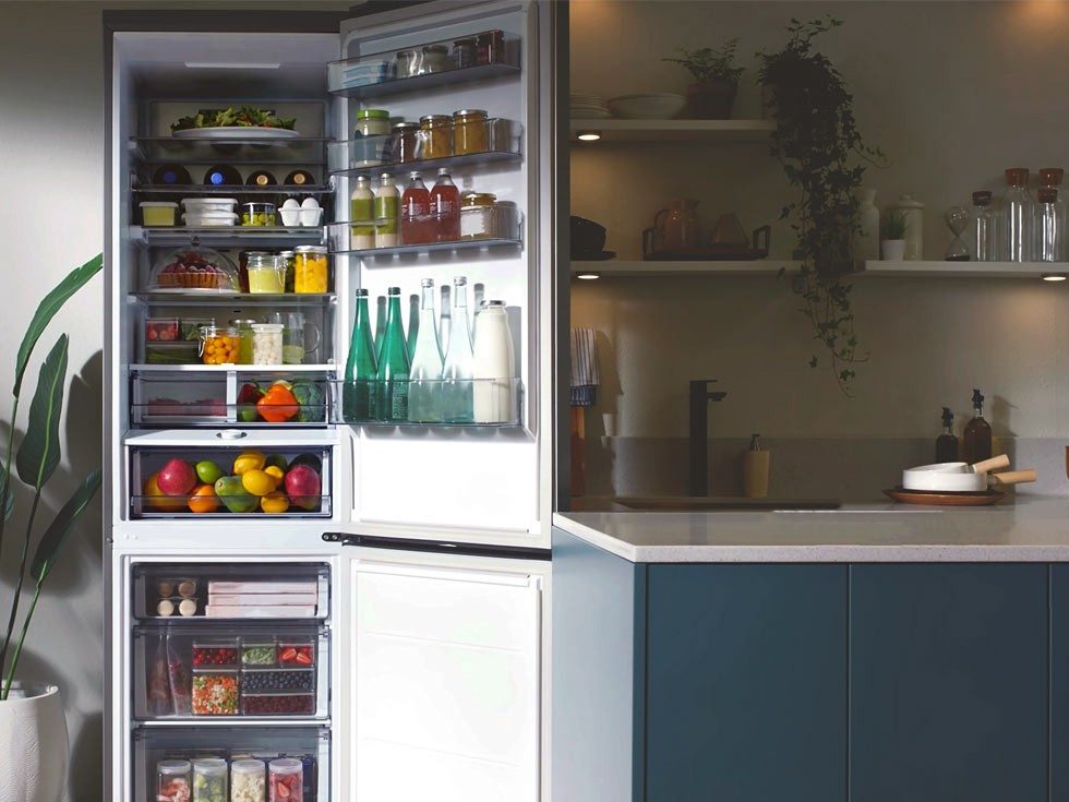 Well organised fridge – Beautiful Homes