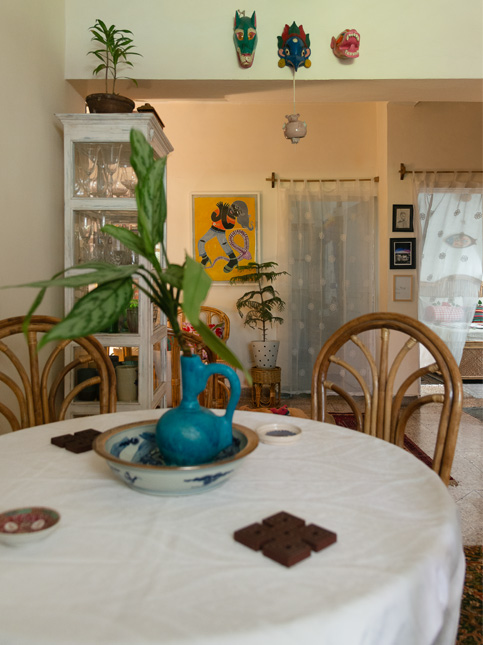 Simple Yet Elegant Cane Chairs in Dining Room - Beautiful Homes