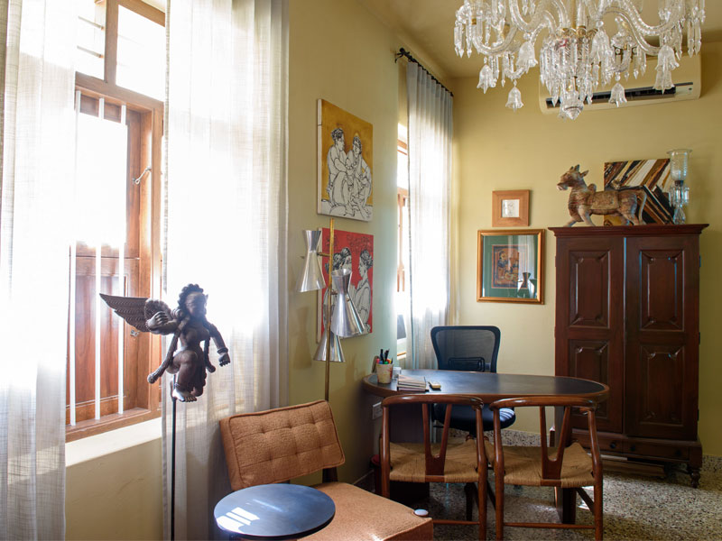 Home Office Chair and Table in Corner - Beautiful Homes