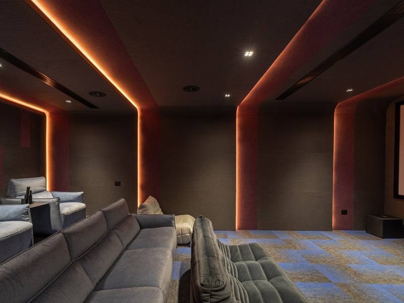 Home theatre with recliners – Beautiful Homes