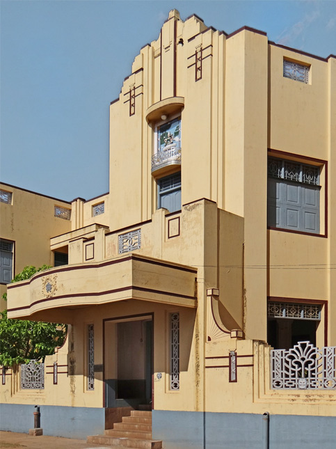 Ornamental Grills of Kanadukathan Art Deco - Beautiful Homes