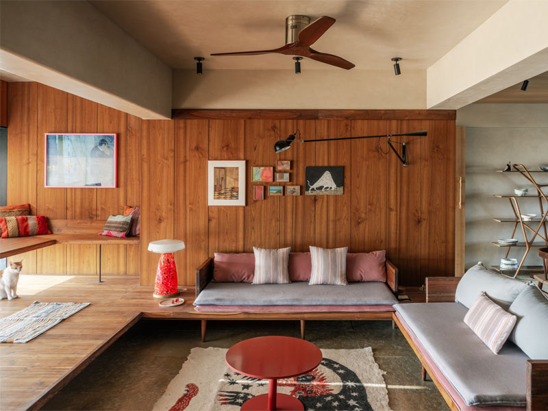 Traditional Japanese-Style Living Room - Beautiful Homes