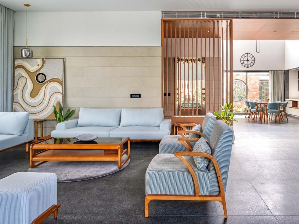 Custom made uniform interiors – Beautiful Homes