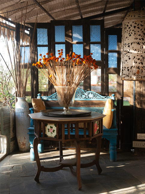 Poolside nook – Beautiful Homes