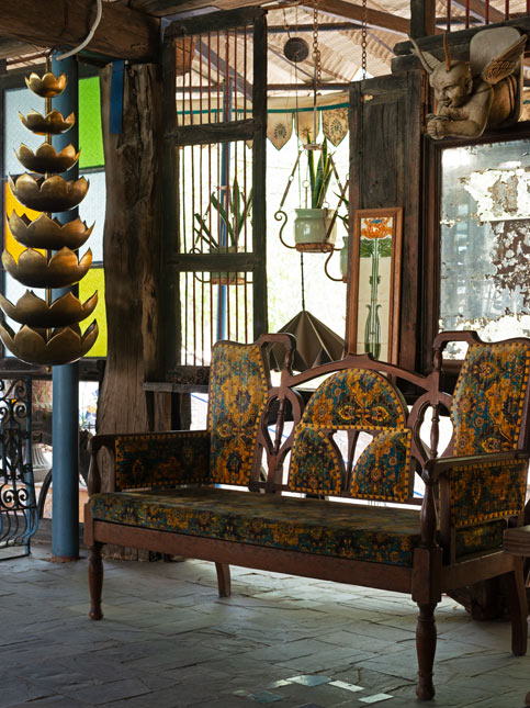 Vintage bench – Beautiful Homes