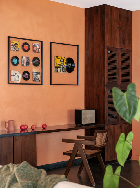 Framed vinyl record art – Beautiful Homes